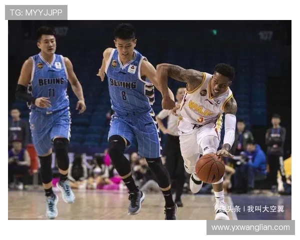 上海篮球队的节奏探讨与战术分析聚焦篮球发展新趋势 上海篮球队的节奏探讨与战术分析聚焦篮球发展新趋势