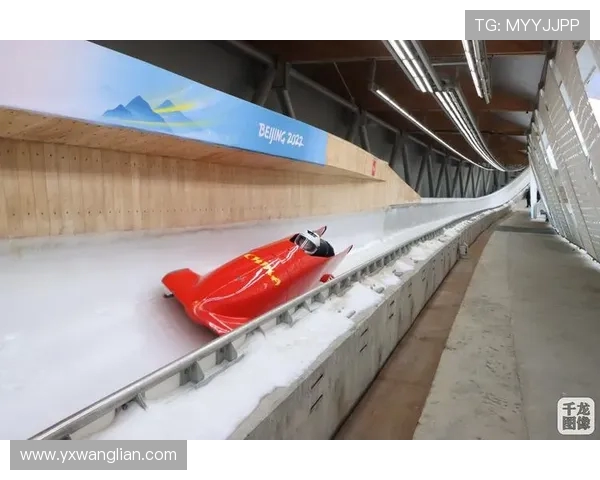 北京足球队的节奏揭秘:从训练到比赛的全景探索与激情碰撞 北京足球队的节奏揭秘:从训练到比赛的全景探索与激情碰撞