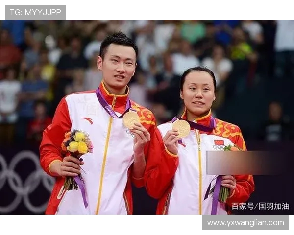 成都羽毛球队与南京羽毛球队赛后状态分析与复盘总结