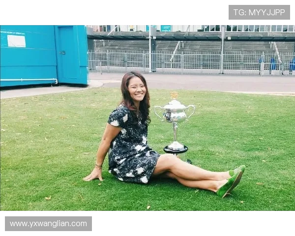 李娜畅谈滑板生涯与成长历程的独特见解与感悟 李娜畅谈滑板生涯与成长历程的独特见解与感悟