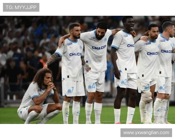 2019年巴黎圣日耳曼与马赛的经典对决回顾与分析