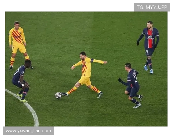 巴塞罗那与巴黎次回合精彩重播回顾与分析