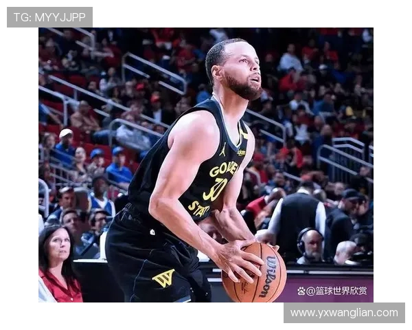 库里与霍勒迪的对决谁能在NBA赛场上笑到最后 库里与霍勒迪的对决谁能在NBA赛场上笑到最后