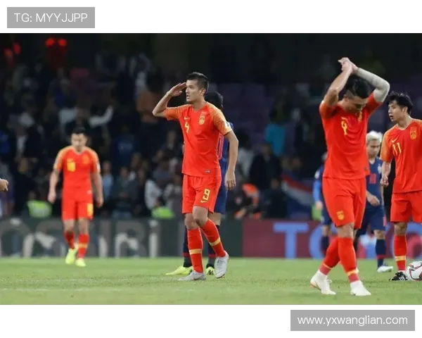 杭州足球队整体压制战术解析与实践探索之路 杭州足球队整体压制战术解析与实践探索之路